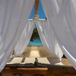 Alexandros By The - Serifos Pensionat 3*