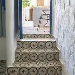 Alexandros By The - Serifos Pensionat Livadakia