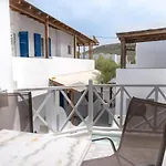 Alexandros By The - Serifos Pensionat 3*