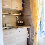 Alexandros By The - Serifos Penzion 3*