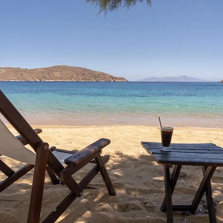 Alexandros By The - Serifos Gasthof Livadakia