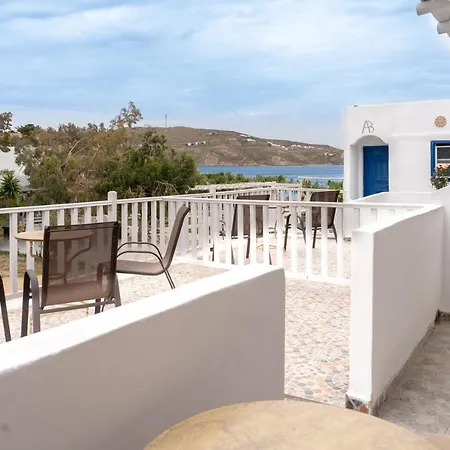 Alexandros By The - Serifos Гостевой дом 3*