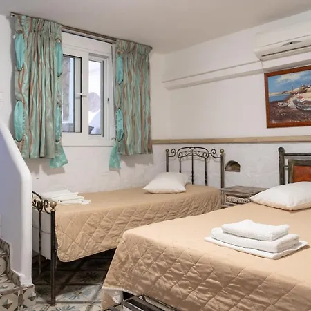 Alexandros - Serifos 2* Livadakia