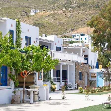 Alexandros - Serifos Livadakia