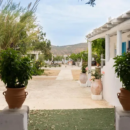 Alexandros - Serifos 2* Livadakia