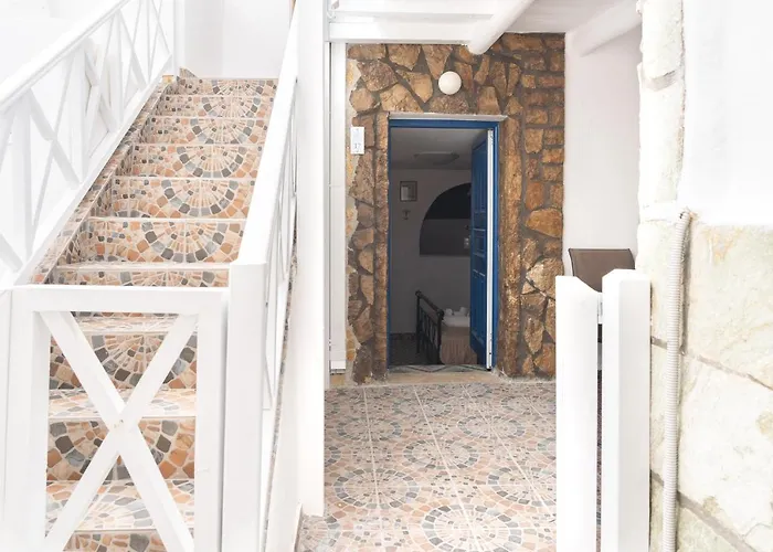 Πανσιόν Alexandros By The - Serifos