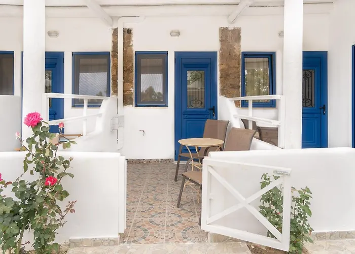 Πανσιόν Alexandros By The - Serifos