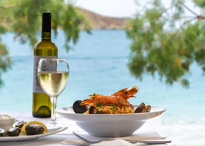 Πανσιόν Alexandros By The - Serifos Λιβαδάκια