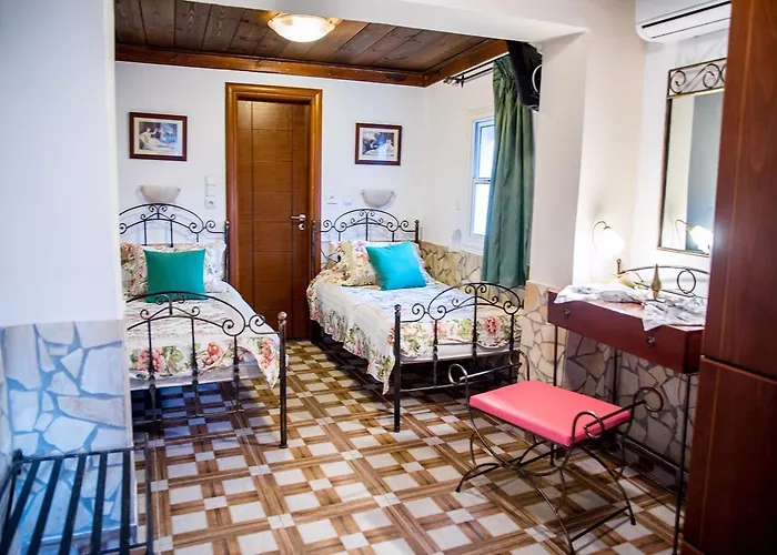 Πανσιόν Alexandros By The - Serifos